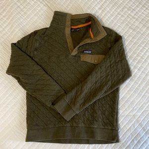 Patagonia Forest Green Quilted Pullover
